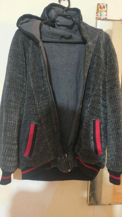 кофта двухсторонняя, очень качественная.