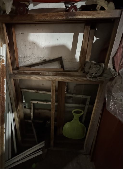 Продам рамы балконные