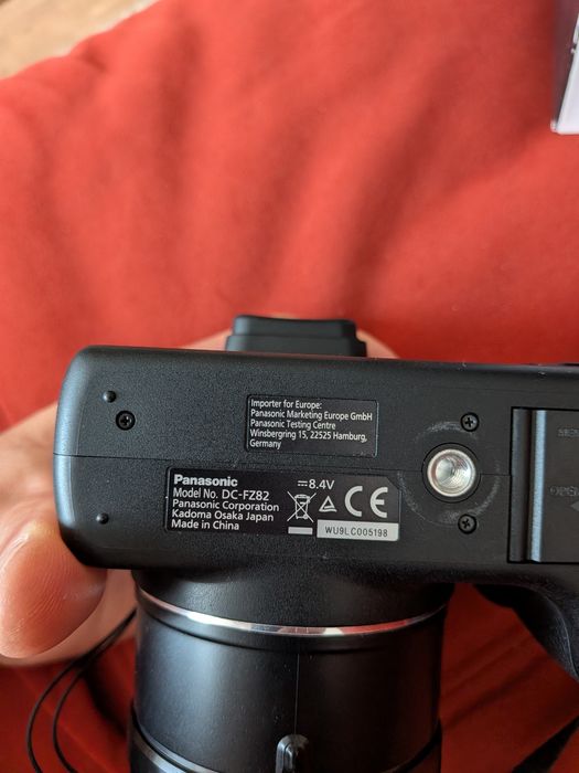 Panasonic lumix dc-fz82