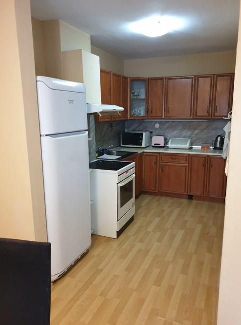 Дава се под наем Тристаен апартамент в София, Люлин 8 - 96 кв.м за 818 € - Снимка #2