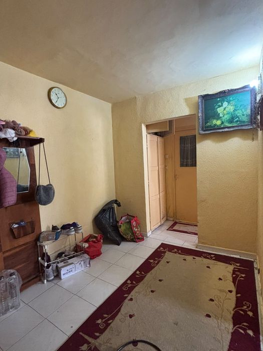 Vand apartament 2 camere