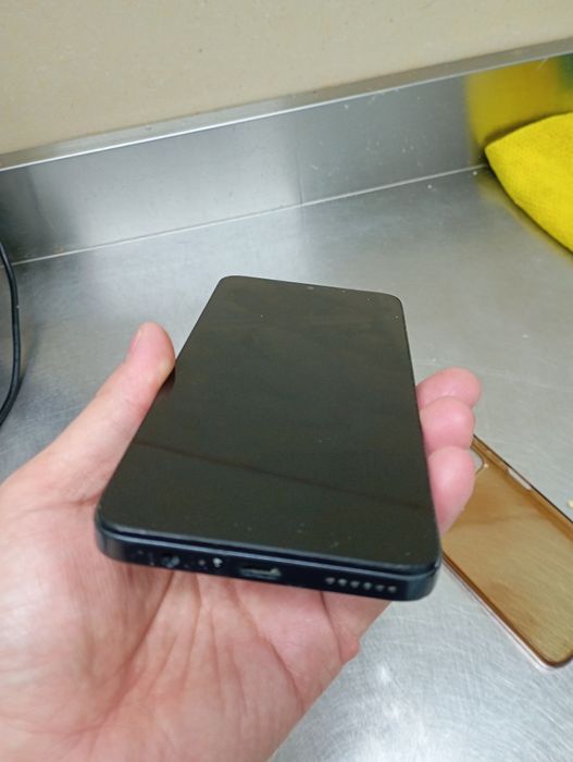 Продам телефоны срочно