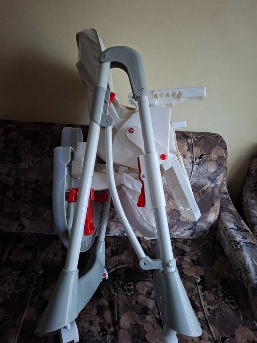 Детско столче за хранене