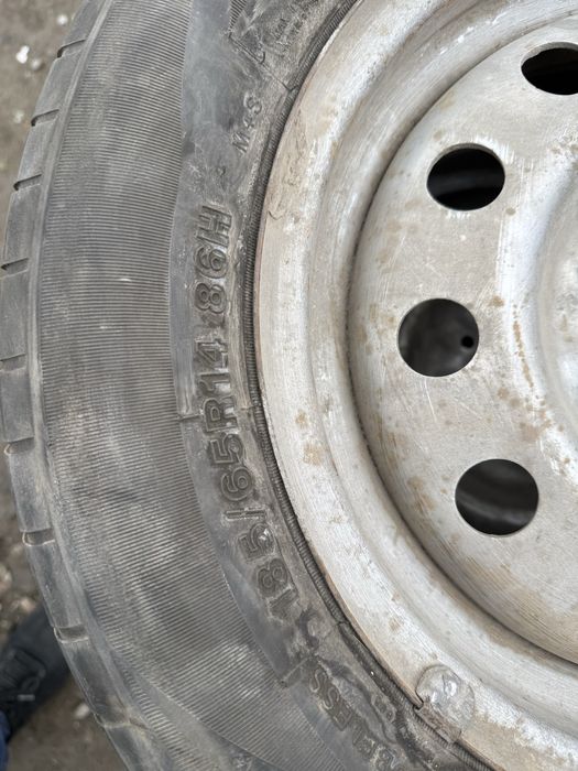 Резина в сборе с дисками Р14 на ВАЗ