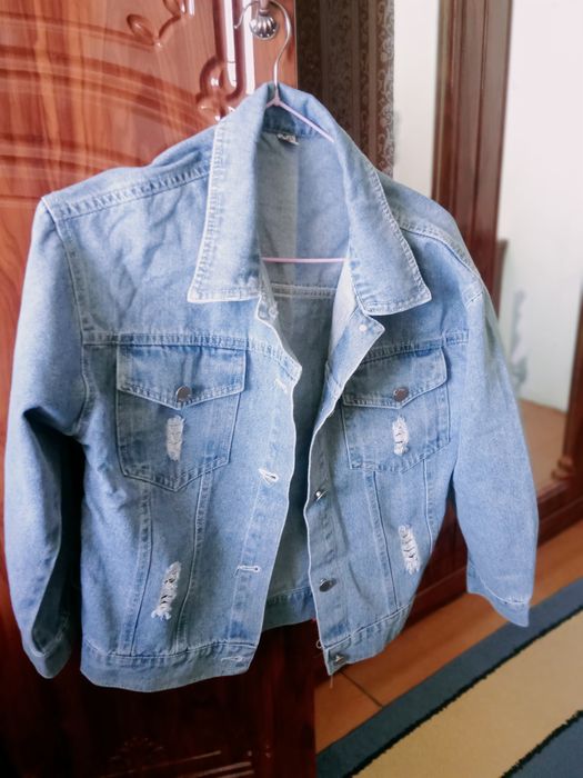 Продается джинсовка