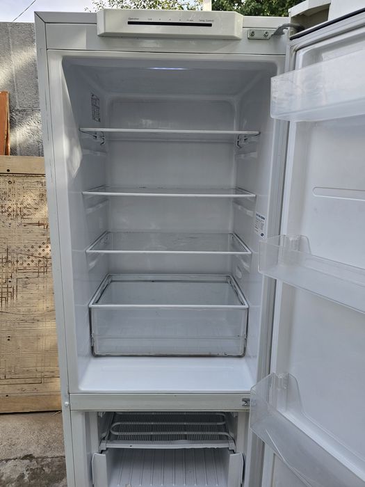 Продается холодильник
