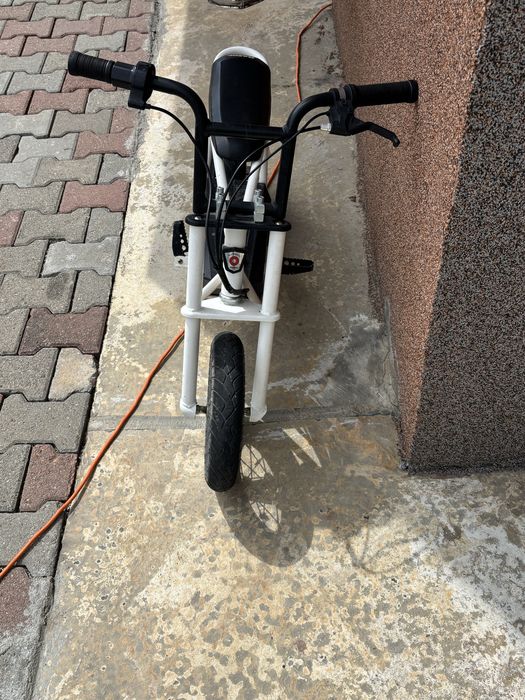 Scuter electric