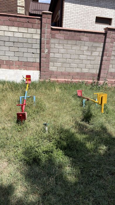 Продается горьки качели домики