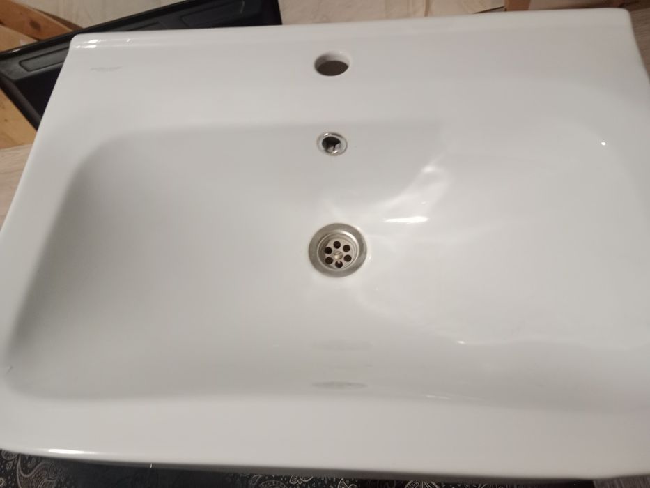 Продам раквину с пьедесталом