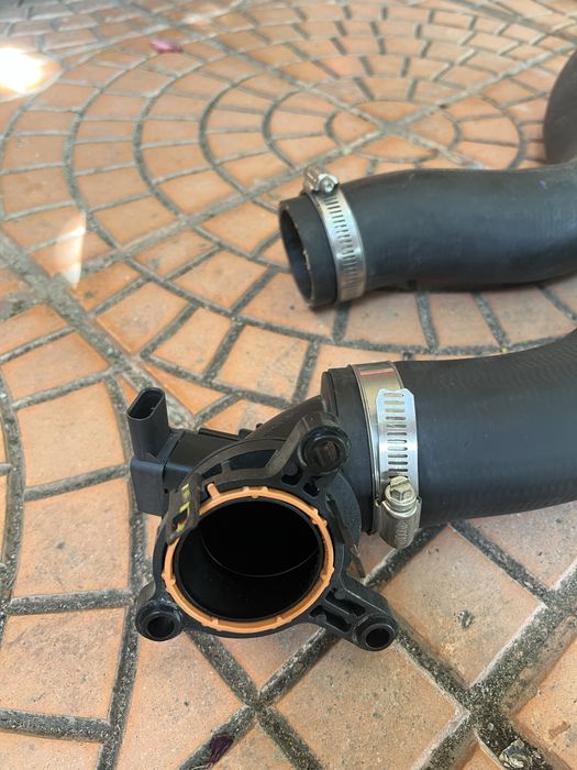 Маркучи към интеркулера за Ford 1.0 Ecoboost 155 к.с