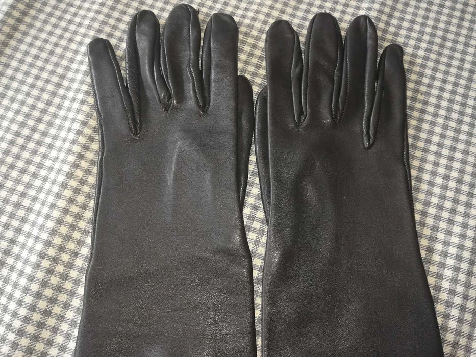 Дамски кожени ръкавици, сиви