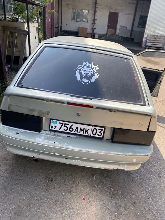 Продам машину ваз лада 2114