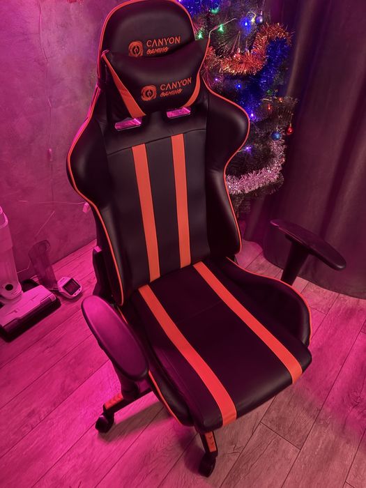 Игровое кресло..