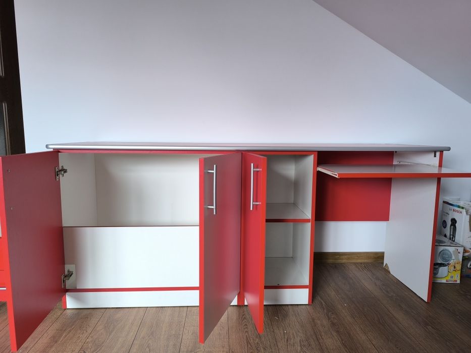 Vând mobilier set complet