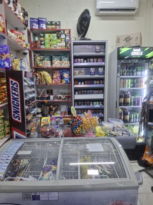 Roxatda magazin biznesi sotiladi!