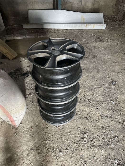 Продам комплект дисков R15