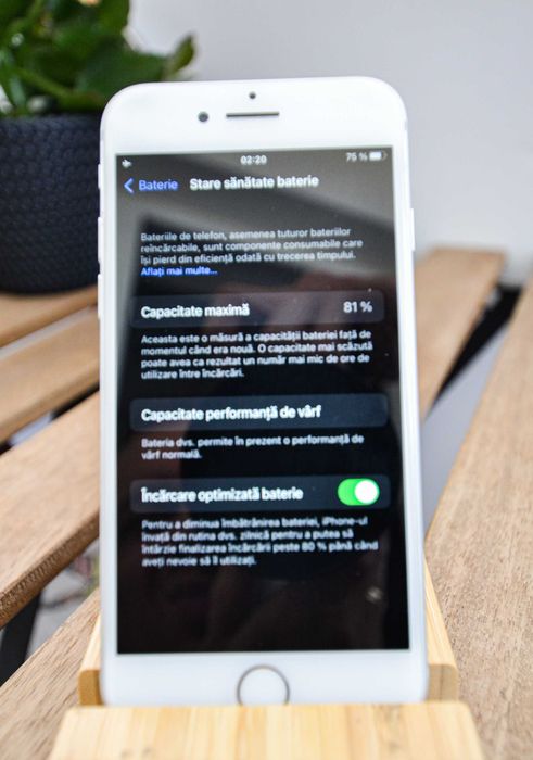 Telefon Apple, iPhone 7, 32GB, Silver, Foarte bun, Deblocat