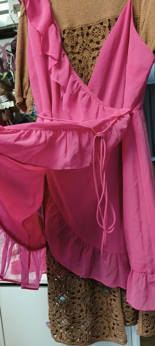 Rochie plic roz de petrecere  mango