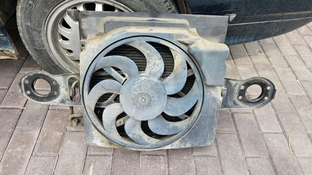 БМВ Е36 в разборе