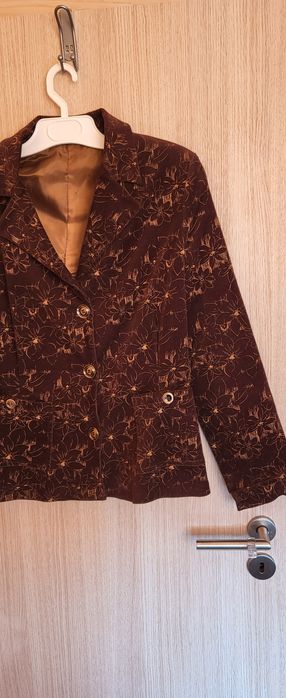 Дамско сако тъмно кафяво