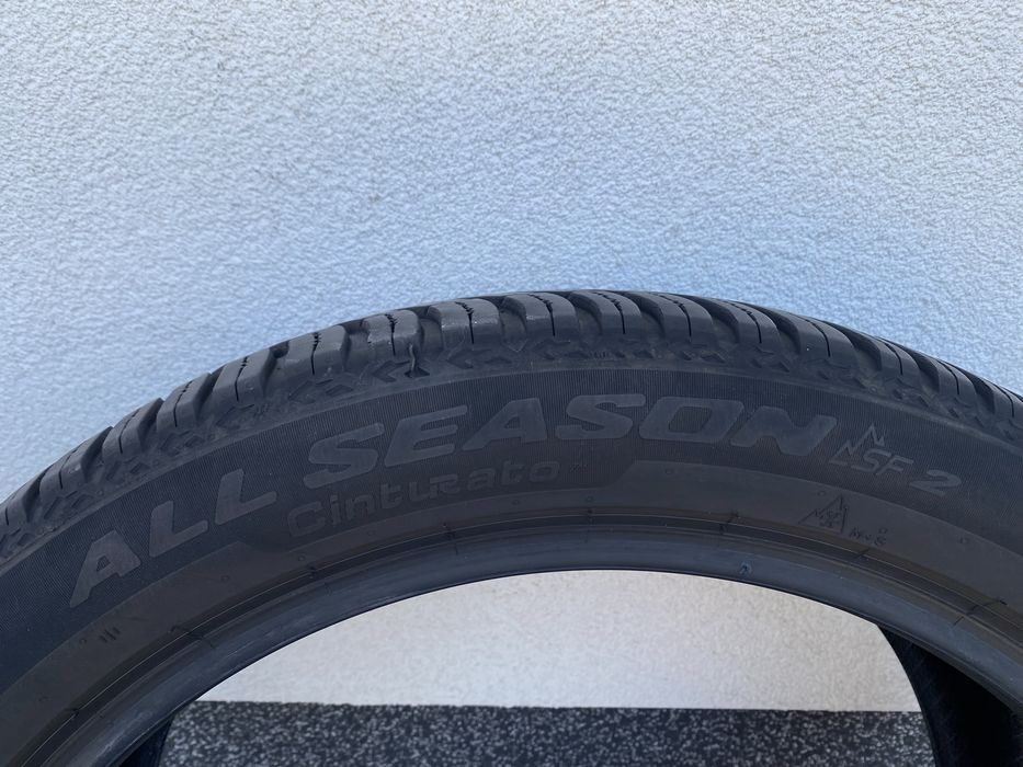 235/45/19 Pirelli 4 Anvelope