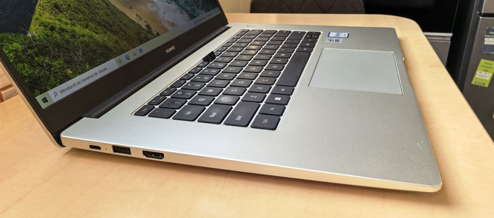 Laptop Huawei D15__i3 10110U (gen 10)_8GB LPDDR4X_SSD 256GB_F Metal__