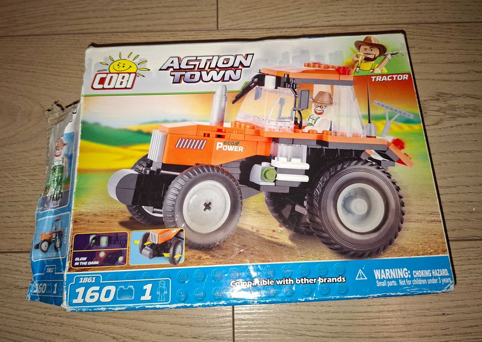 Lego tractoras 160 de piese