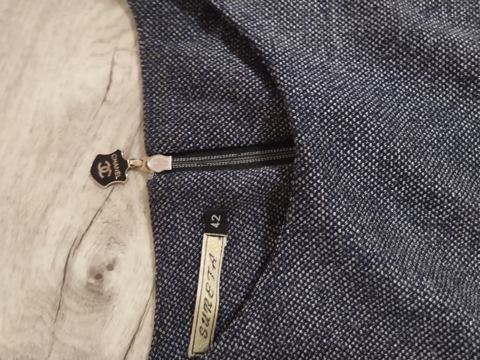 Строгий костюм 44-46