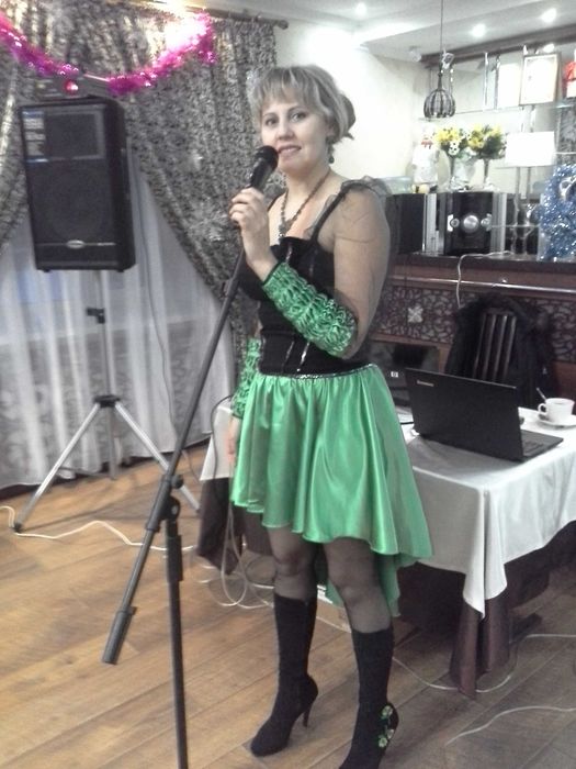 Тамада, Ведущая на мероприятие