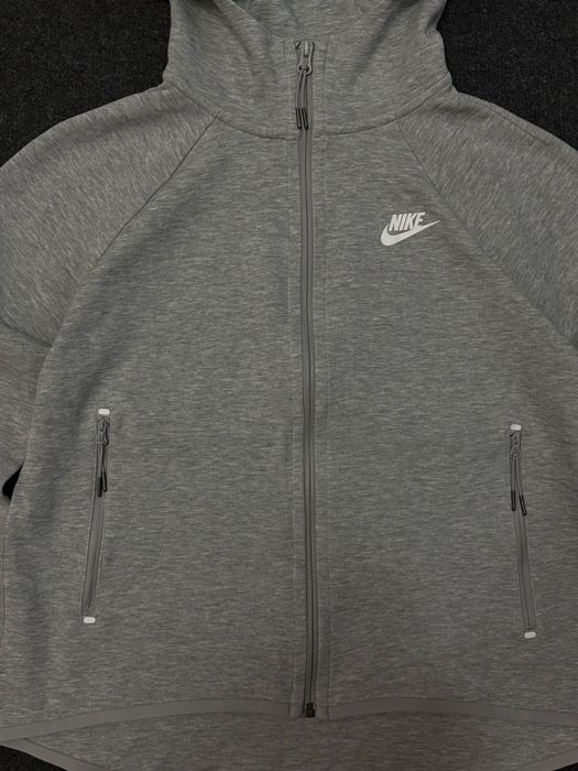 Дамско Горнище Nike Tech Fleece