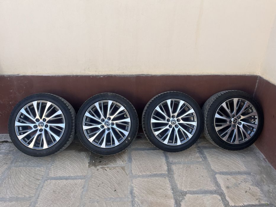 Диски Lexus es 250 с покырышкой