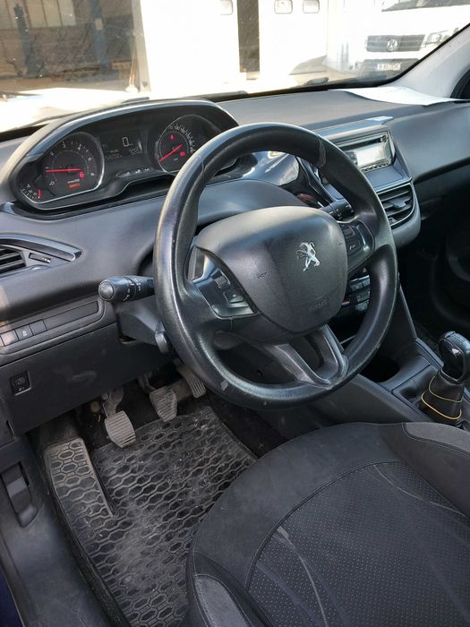 Peugeot 208 de vanzare