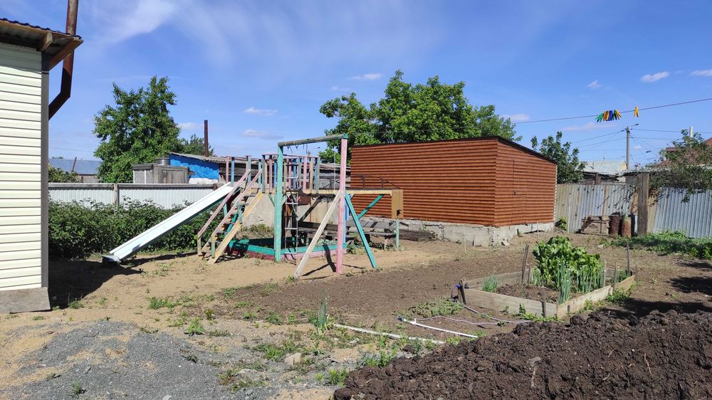 Дом Сутжанова **