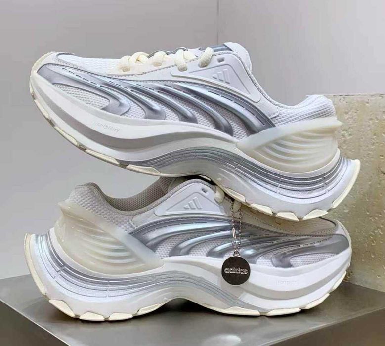 Нови дамски маратонки adidas XLG Metawave White Grey размер 39