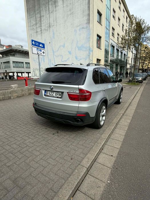 Vand x5 impecabil mecanic si estetic pt anul 2010
