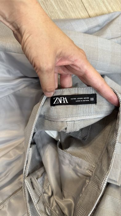 Продам серо-голубой костюм Zara