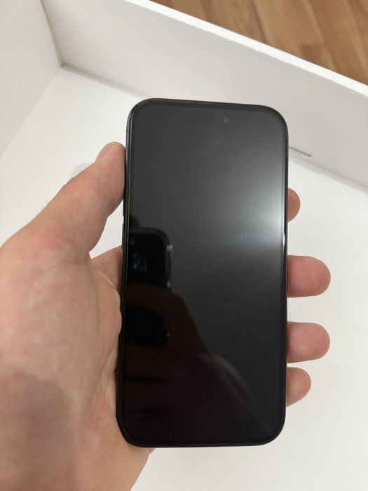 Iphone 15 - като нов