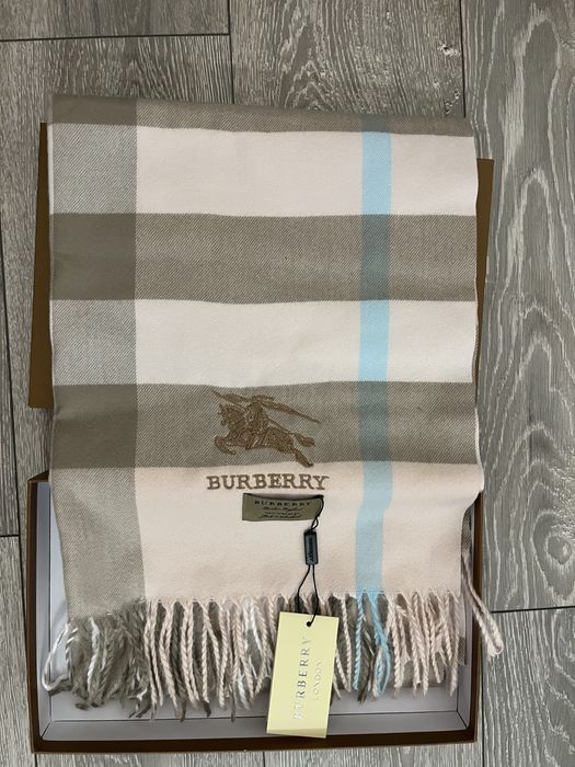 Esarfa Burberry Roz