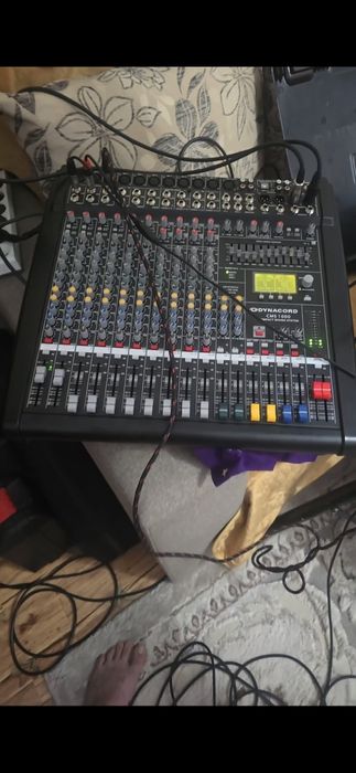 Vind mixer dynacord cms 1003: