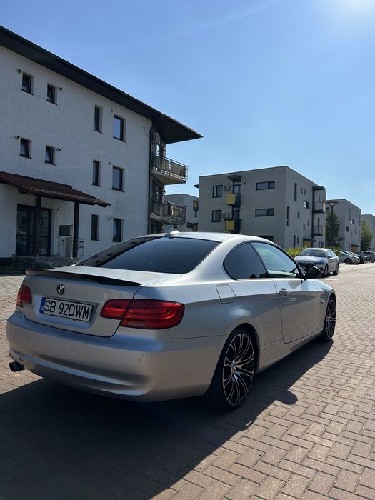 Vand BMW E92 320d automat