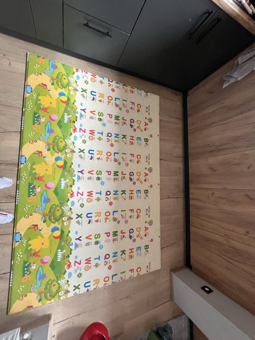 Детски килим много мек