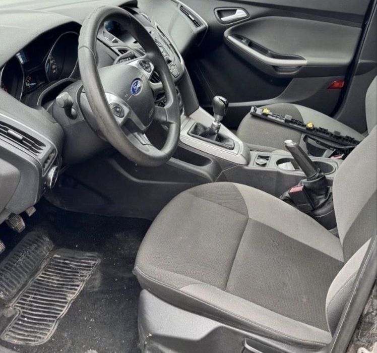 Dezmembrez Ford Focus mk3 An 2013 Motorizare 998 Benzină Import Germania