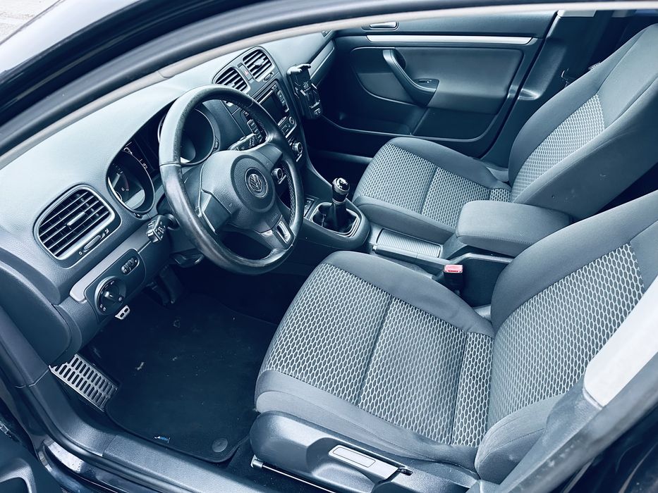 VW Golf. VI 1.6 TDI, pilot automat,klima,Navigatie