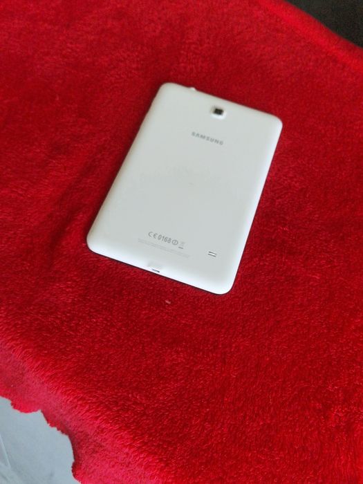 Tableta Samsung Galaxy Tab 4 . Android  5