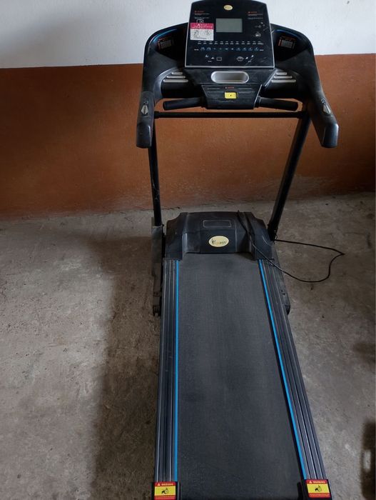 Пътека за бягане и тренировка