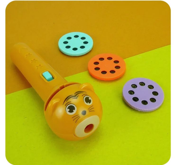 Скидка!Обучающая интерактивная led игрушка фонарик со слайдами