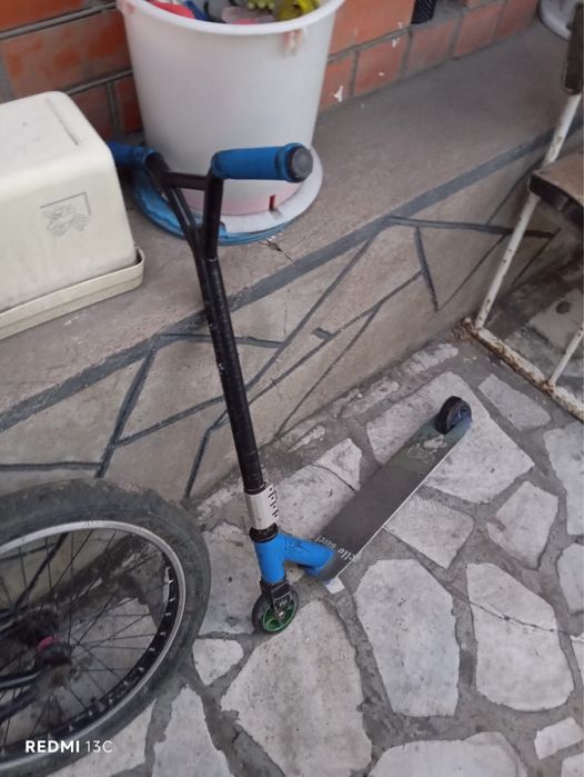 Продам трюковой самокат