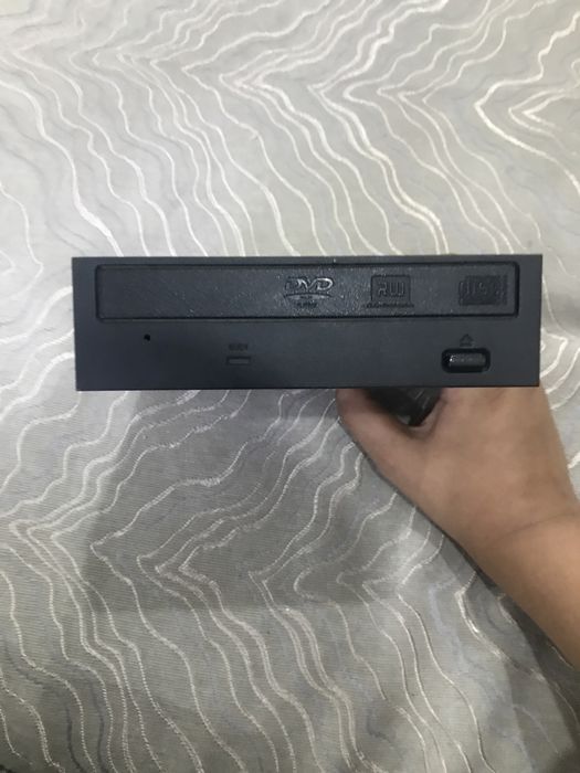 Продам дисковод В хорошем состоянии