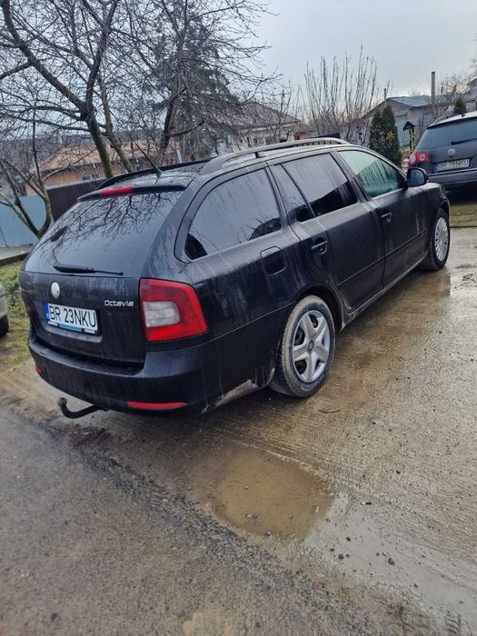 Vând Skoda Octavia 2