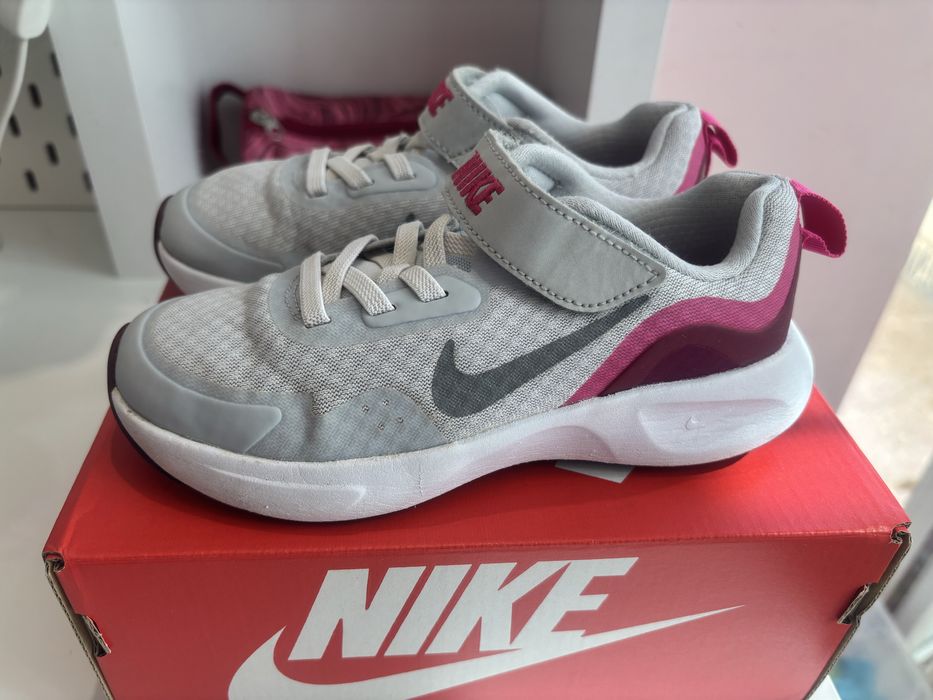 Маратонки Nike за момиче -29,5 номер